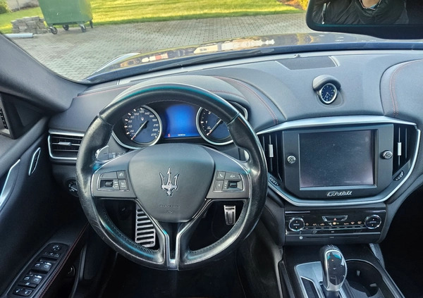 Maserati Ghibli cena 102900 przebieg: 159763, rok produkcji 2015 z Piastów małe 466